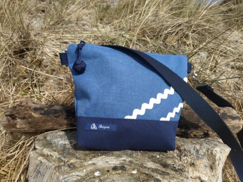 besace-marine-bleu-vagues blanches