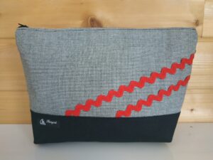 Trousse de toilette noire grise-vagues rouges